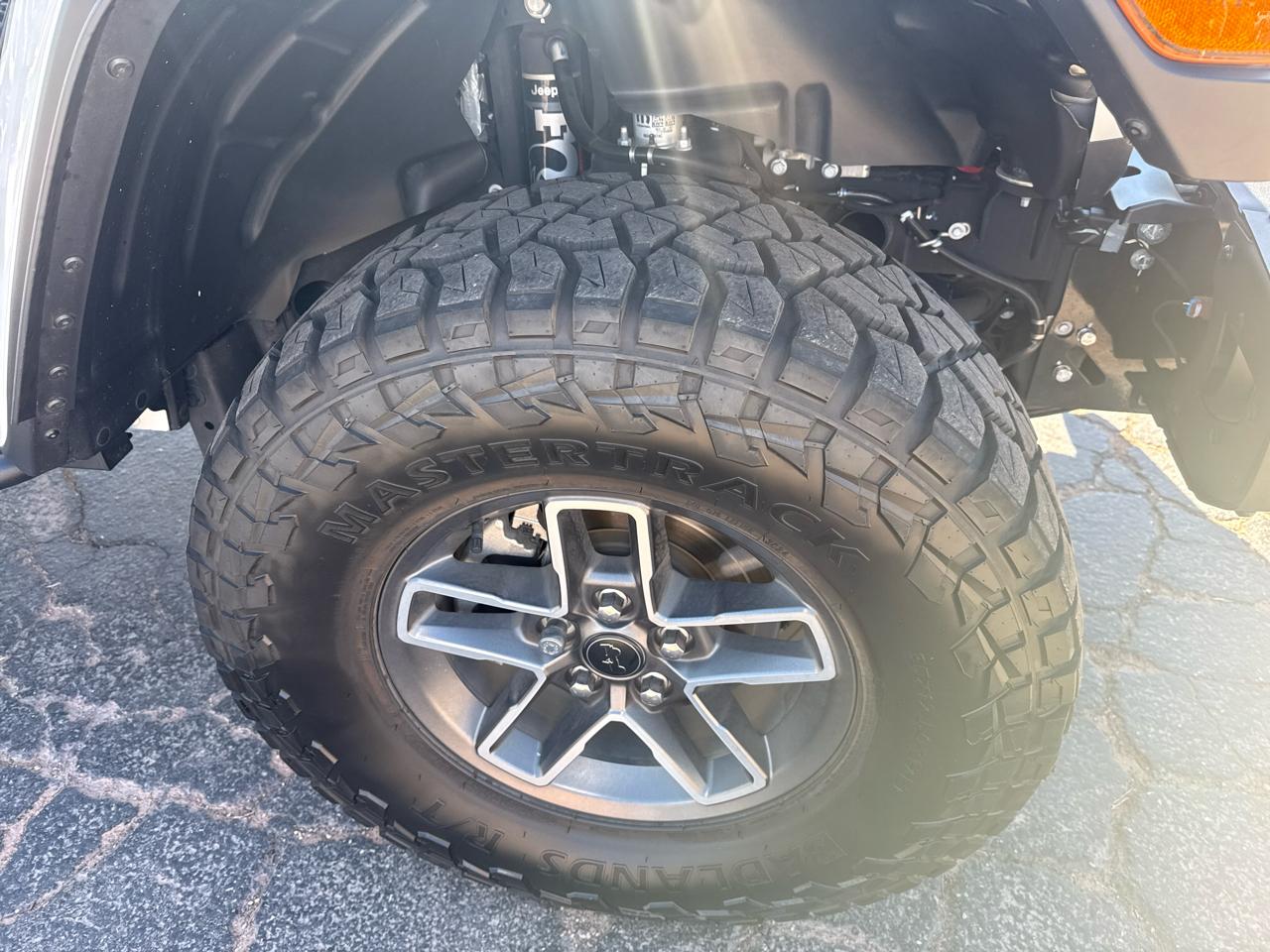 Jeep Gladiator Mojave 2024