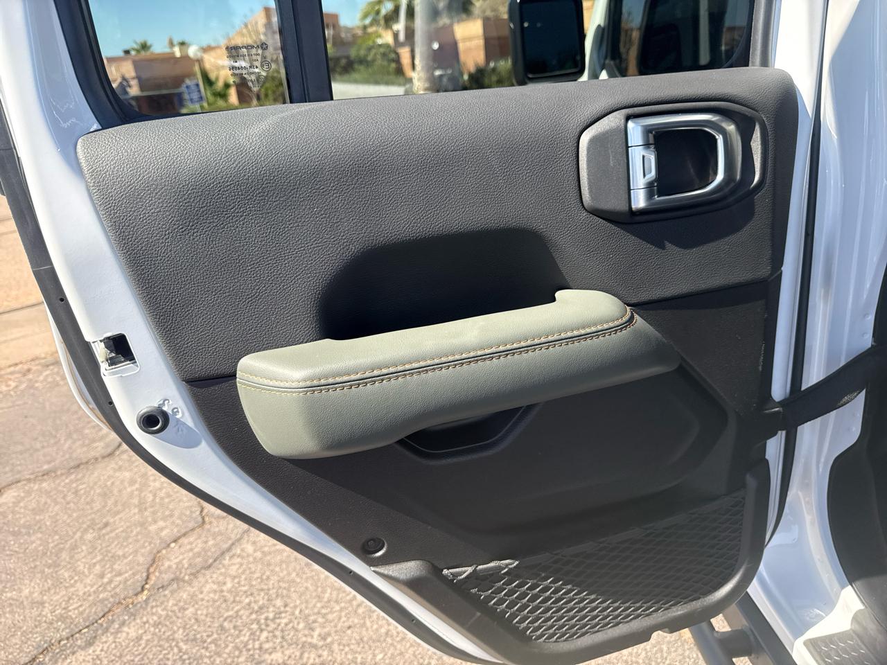 Jeep Gladiator Mojave 2024