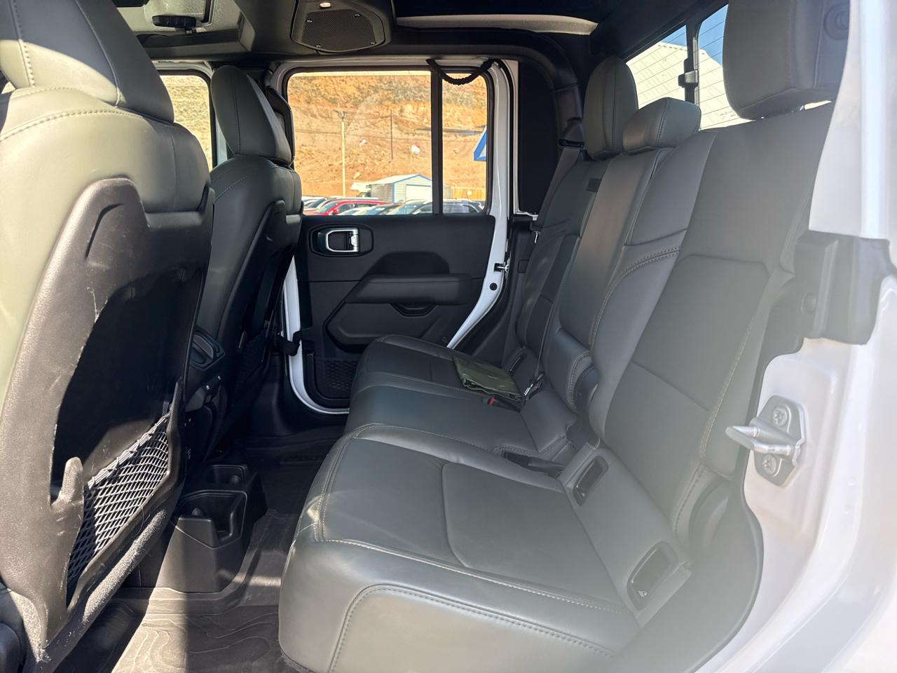 Jeep Gladiator Mojave 2024