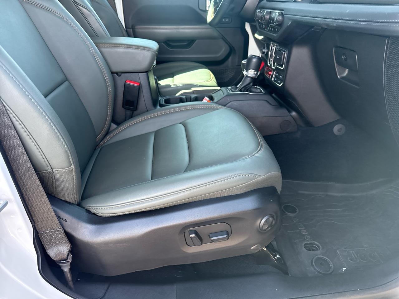 Jeep Gladiator Mojave 2024