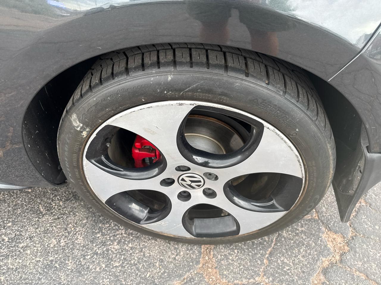 Volkswagen GTI 4-door 2012