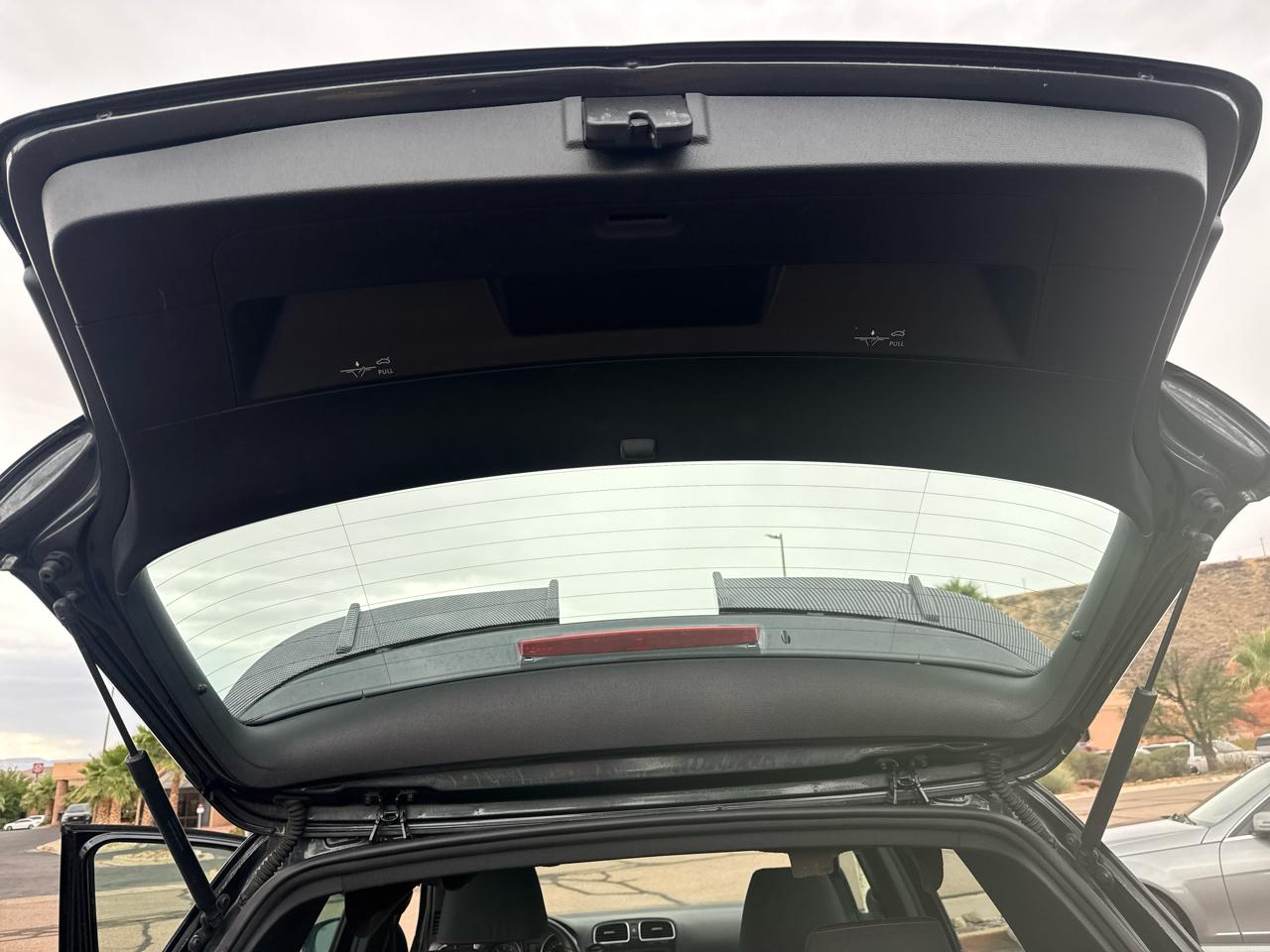 Volkswagen GTI 4-door 2012