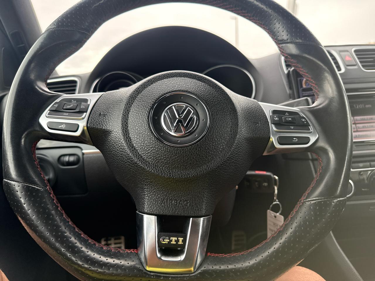 Volkswagen GTI 4-door 2012