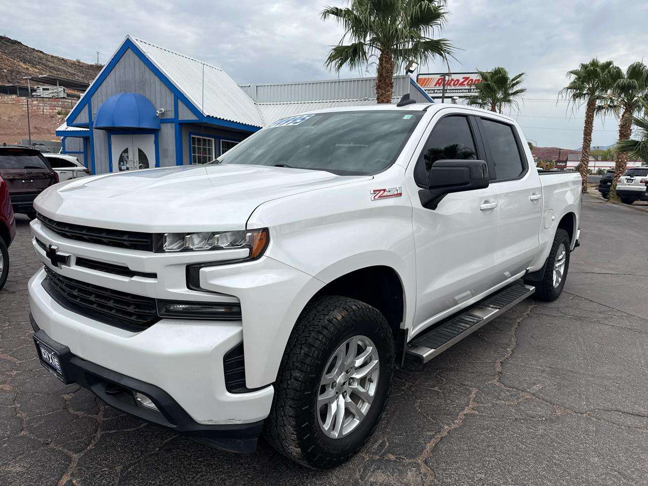 Chevrolet Silverado 1500 4WD Double Cab 147" RST 2020