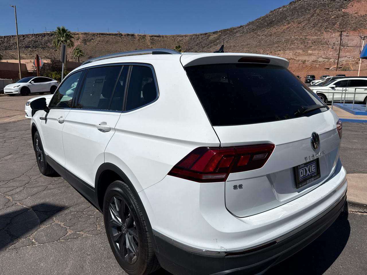 Volkswagen Tiguan SE 2024