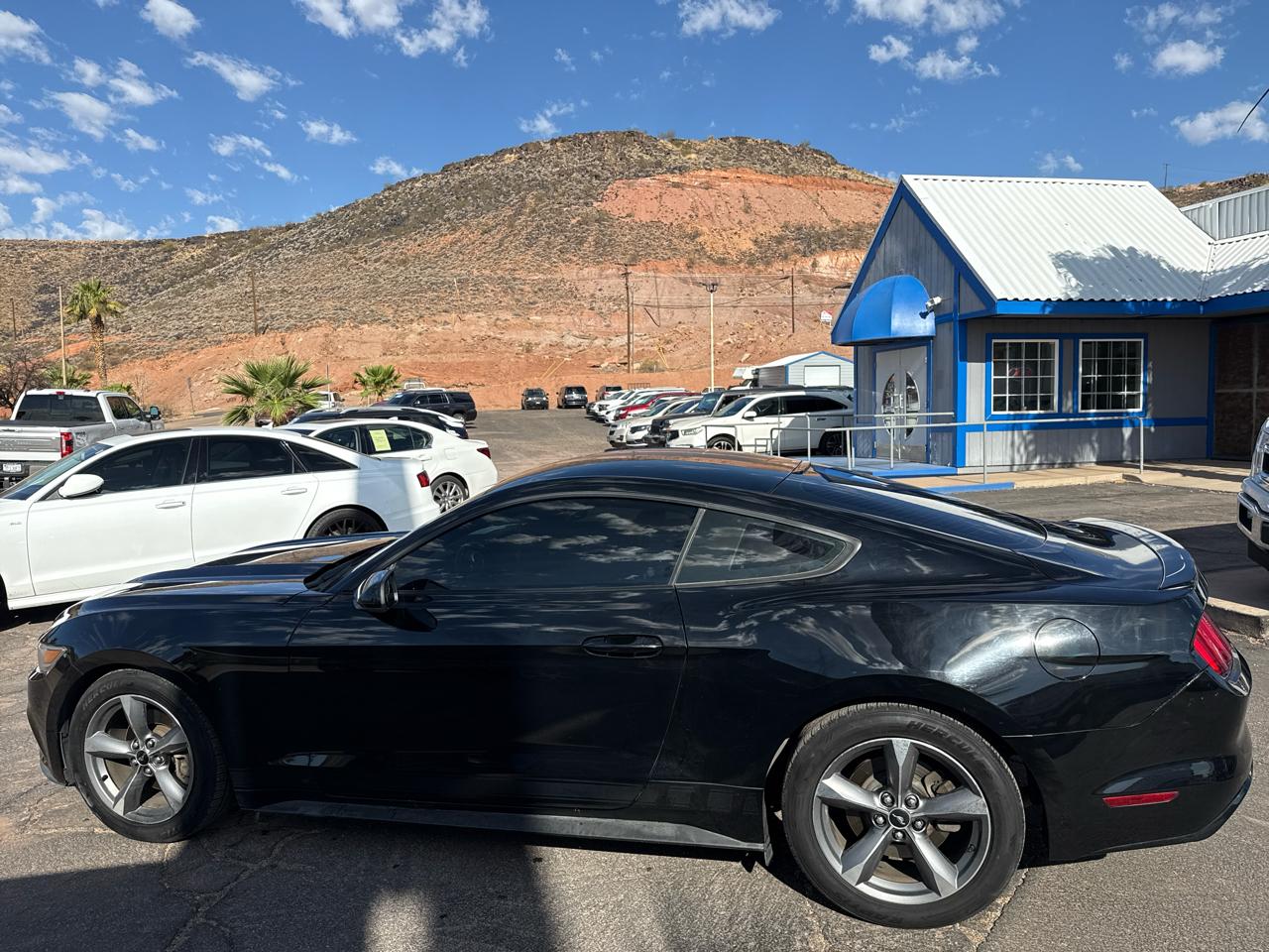 Ford Mustang V6 Coupe 2016