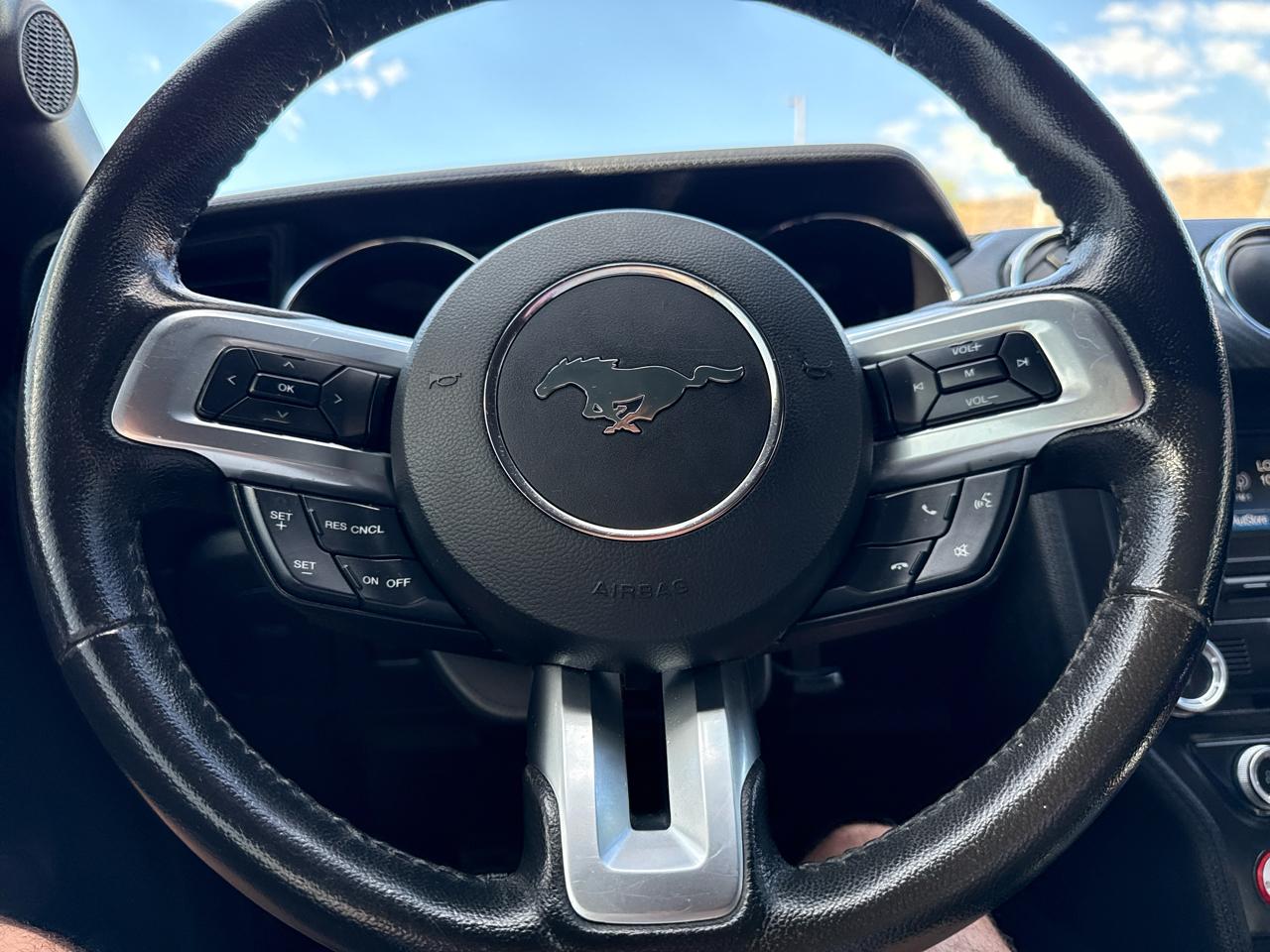 Ford Mustang V6 Coupe 2016