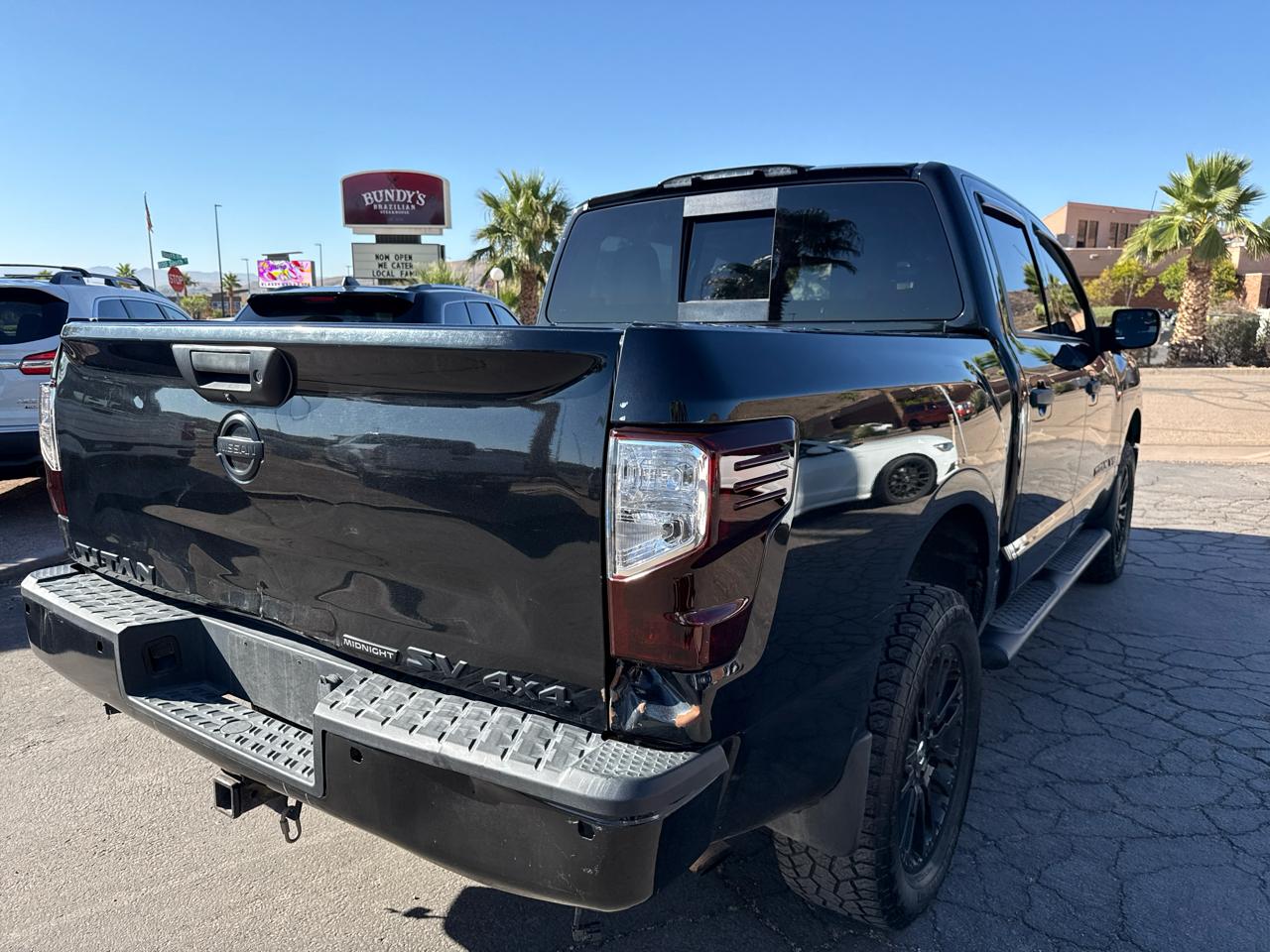 Nissan Titan 4WD Crew Cab SWB SV 2019