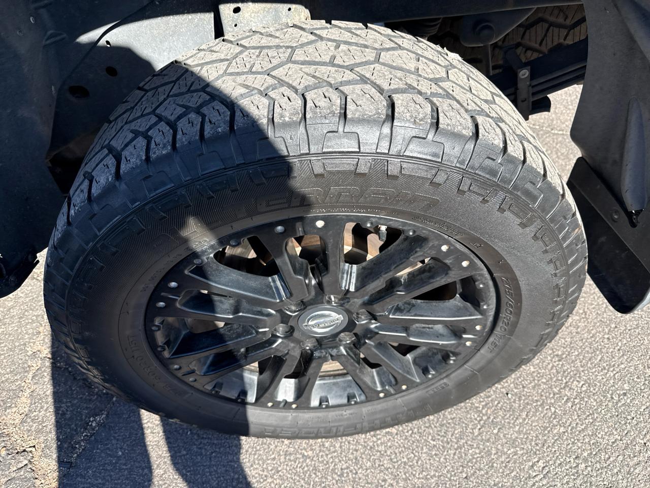 Nissan Titan 4WD Crew Cab SWB SV 2019