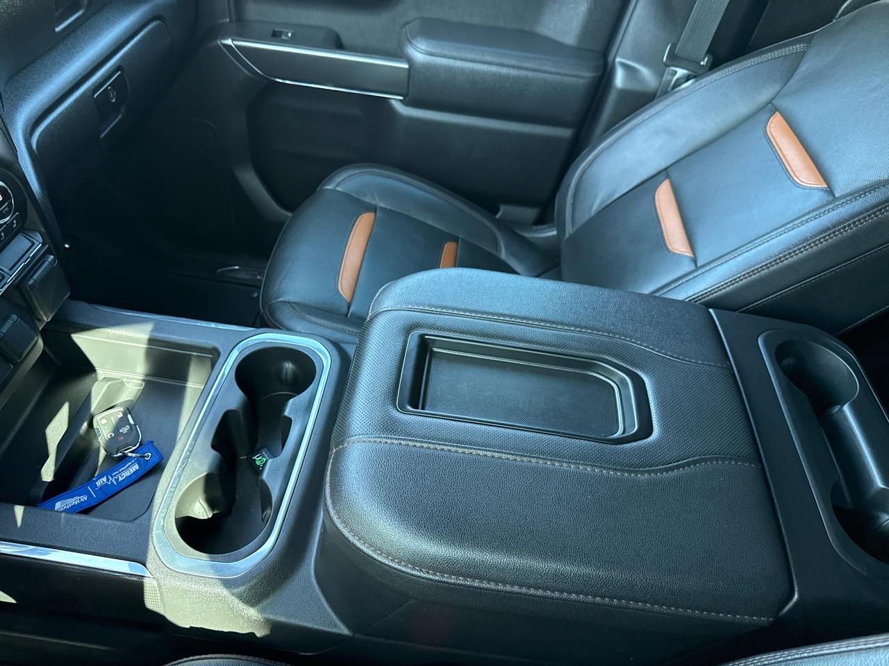 GMC Sierra 1500 AT4 Crew Cab Short Box 4WD 2021