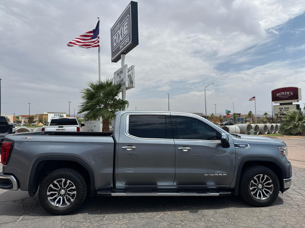 GMC Sierra 1500 4WD Crew Cab 153.0" SLT 2020