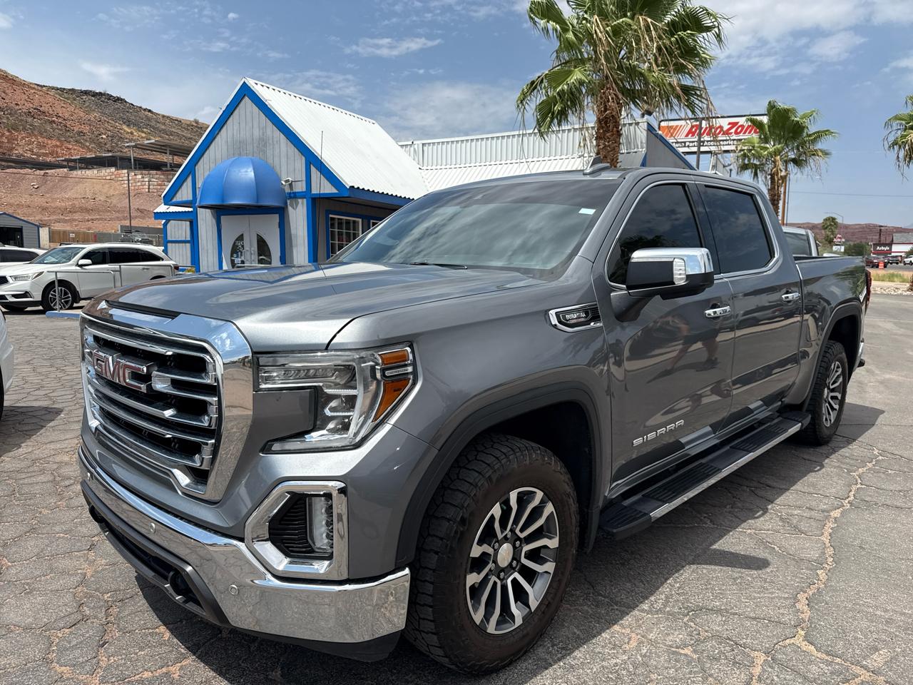 GMC Sierra 1500 4WD Crew Cab 153.0" SLT 2020