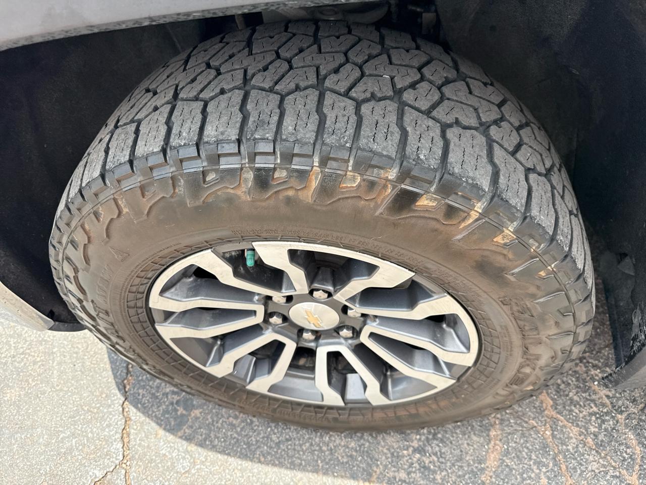 GMC Sierra 1500 4WD Crew Cab 153.0" SLT 2020