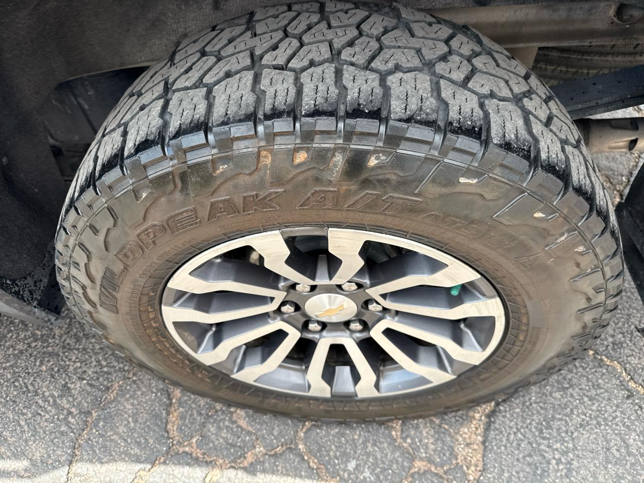 GMC Sierra 1500 4WD Crew Cab 153.0" SLT 2020