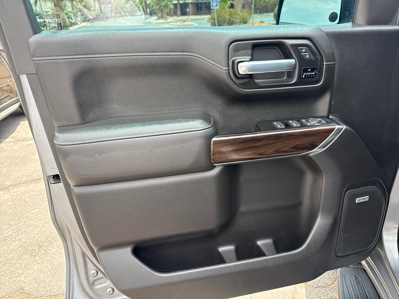 GMC Sierra 1500 4WD Crew Cab 153.0" SLT 2020