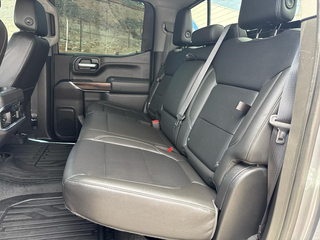 GMC Sierra 1500 4WD Crew Cab 153.0" SLT 2020
