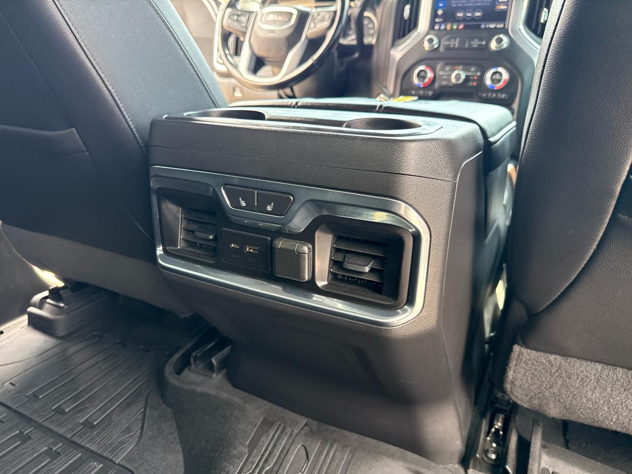 GMC Sierra 1500 4WD Crew Cab 153.0" SLT 2020