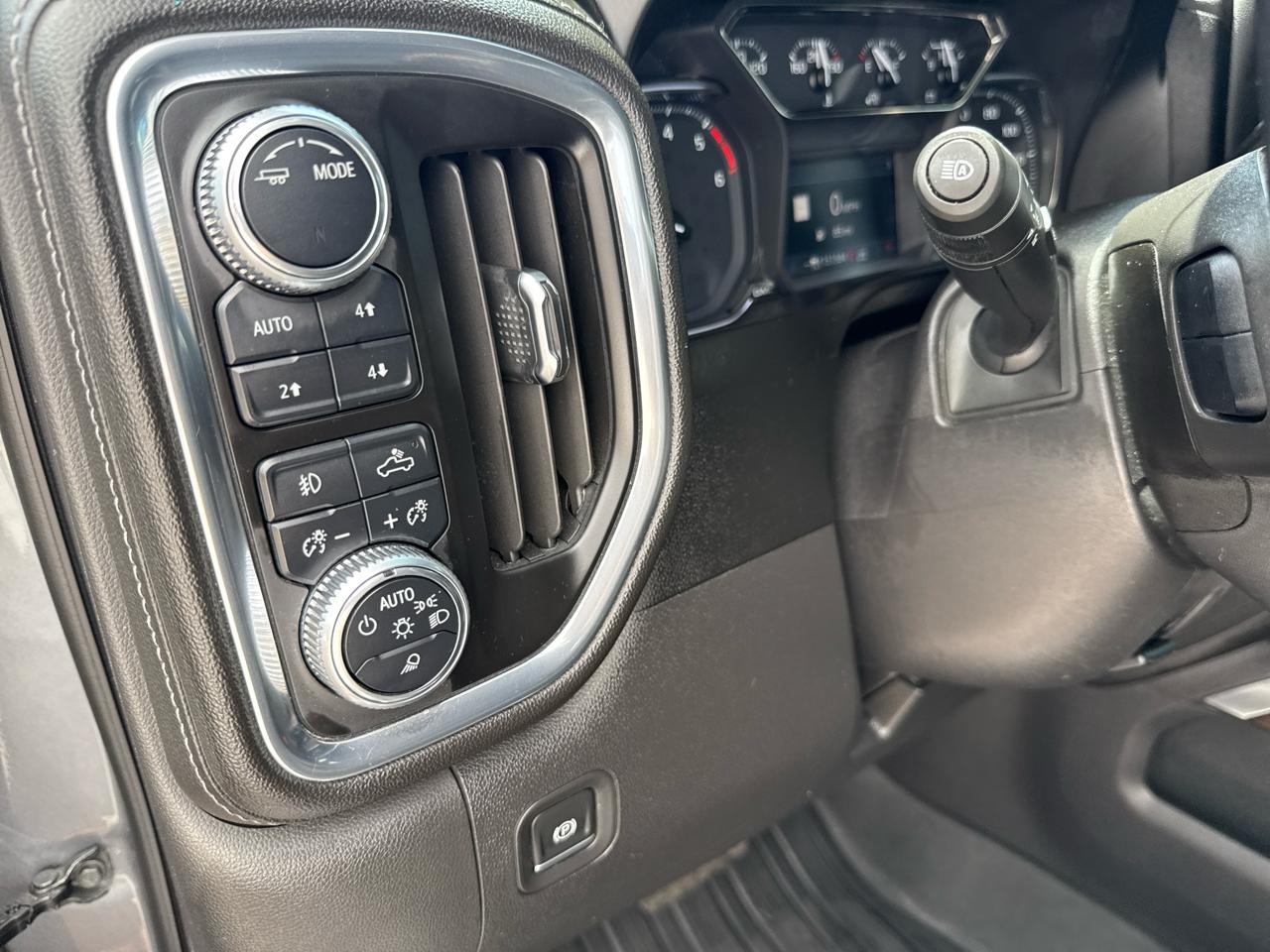 GMC Sierra 1500 4WD Crew Cab 153.0" SLT 2020