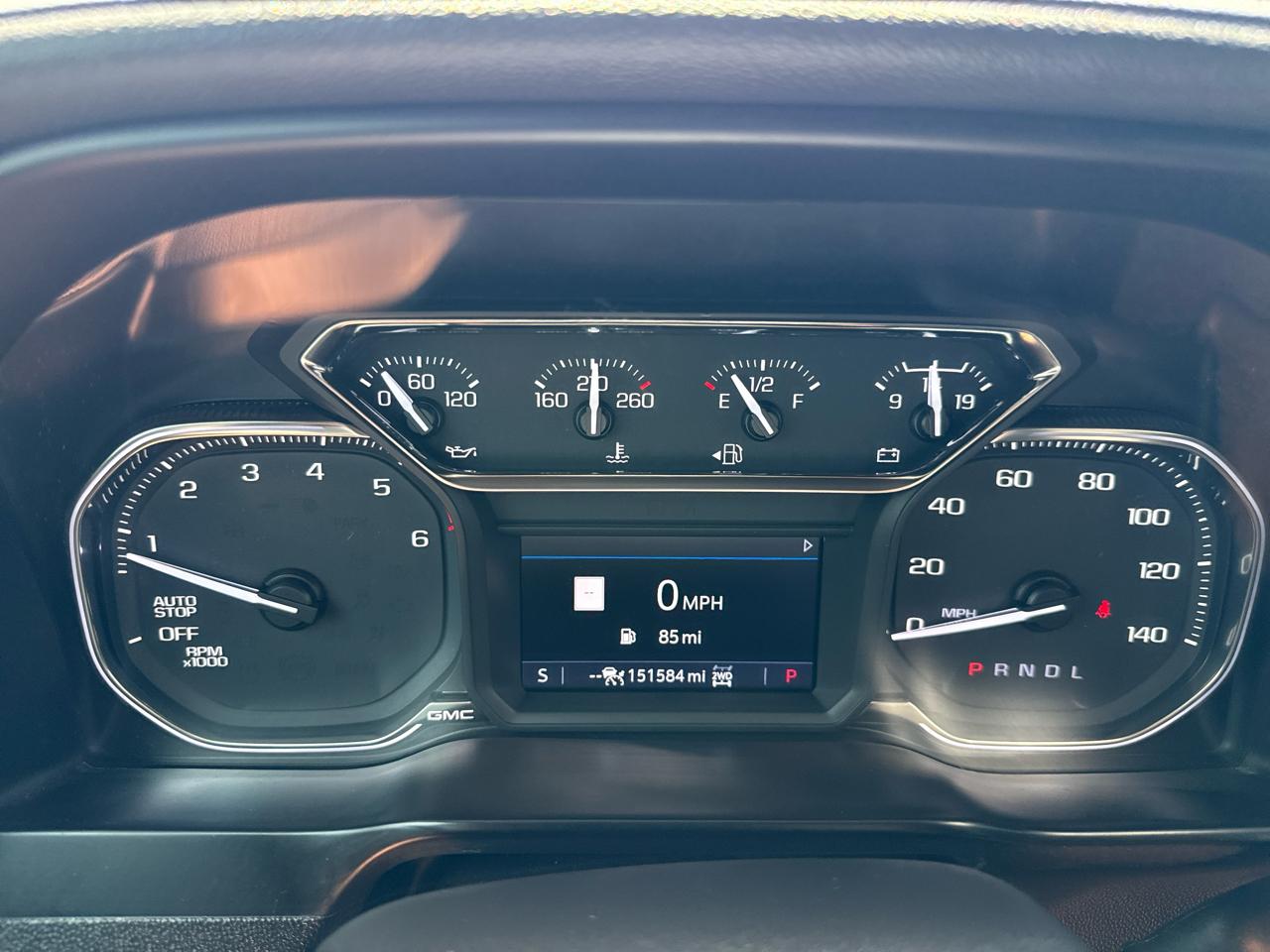GMC Sierra 1500 4WD Crew Cab 153.0" SLT 2020