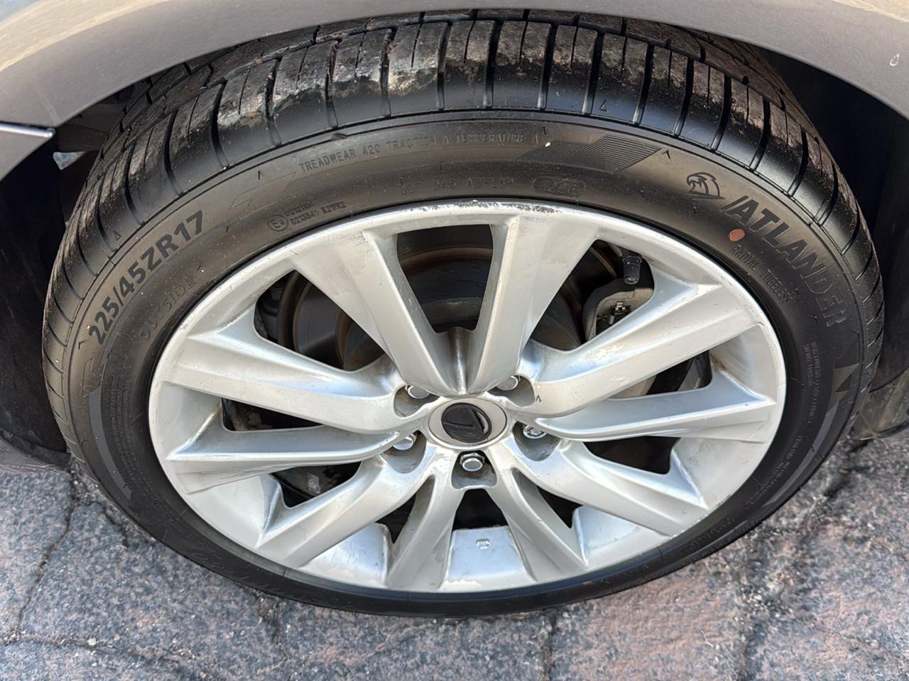 Lexus IS 250 RWD 2014