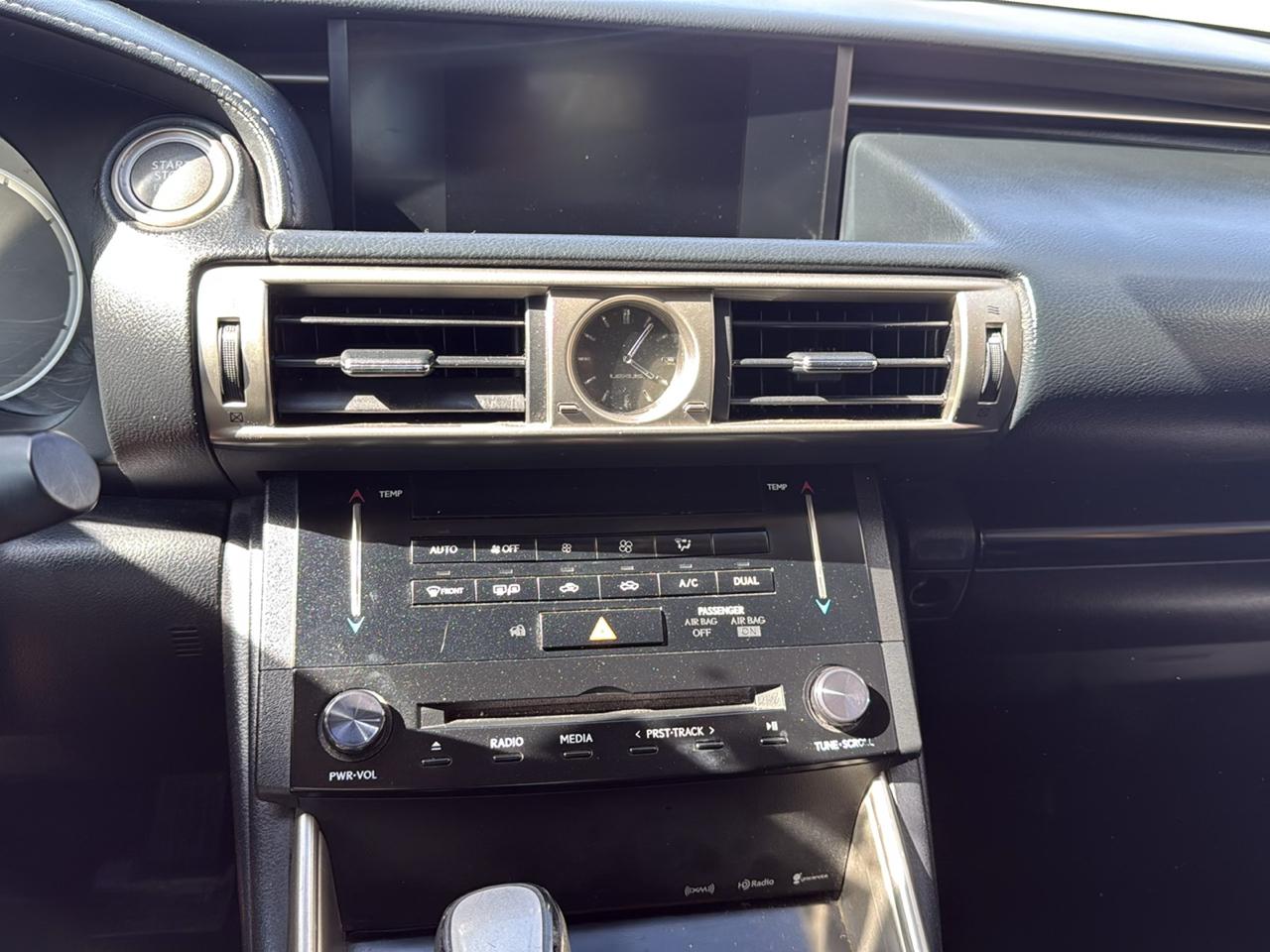 Lexus IS 250 RWD 2014