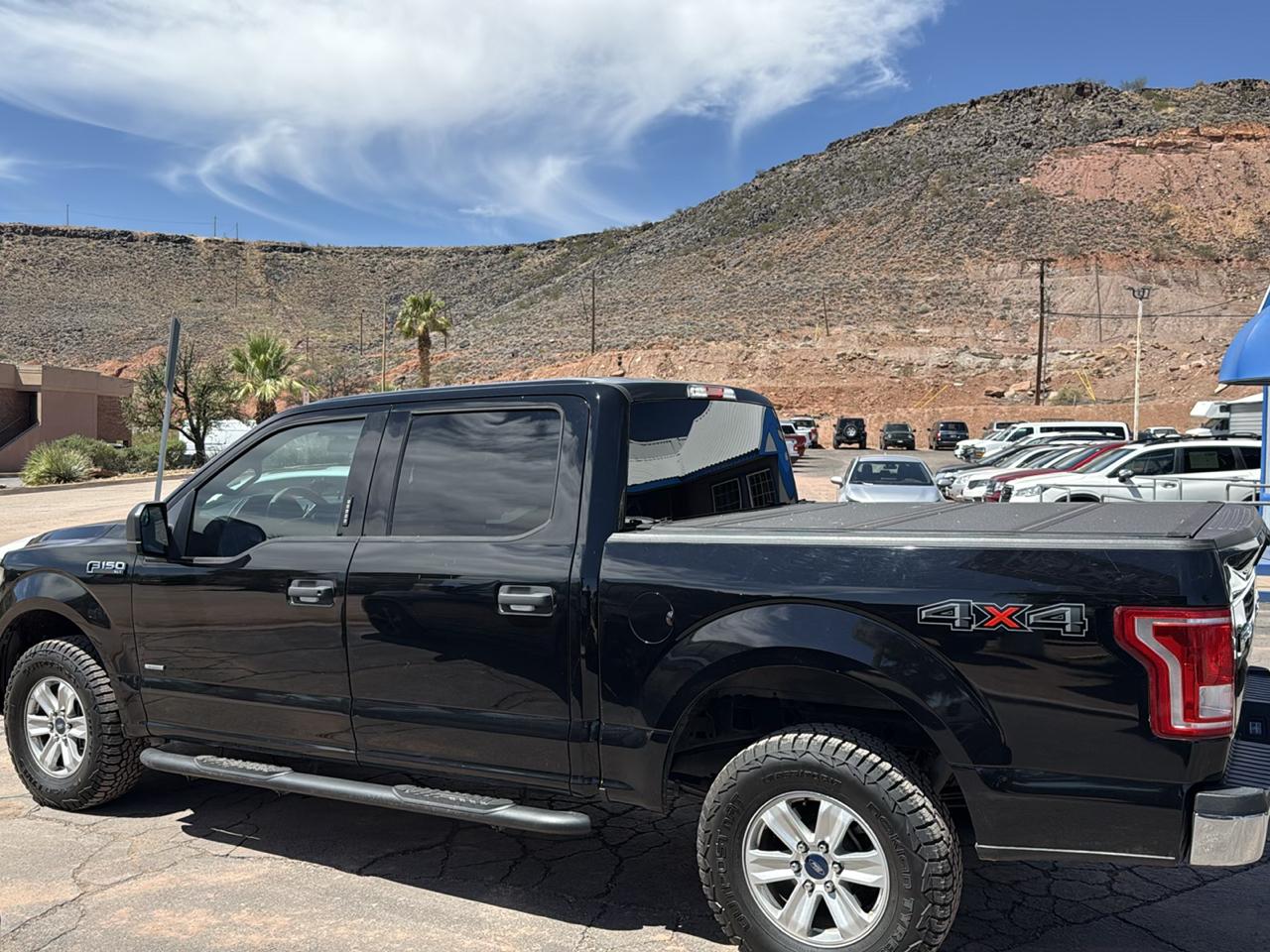 Ford F-150 4WD SuperCrew 145" XLT 2017