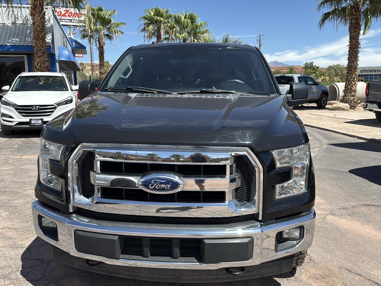 Ford F-150 4WD SuperCrew 145" XLT 2017