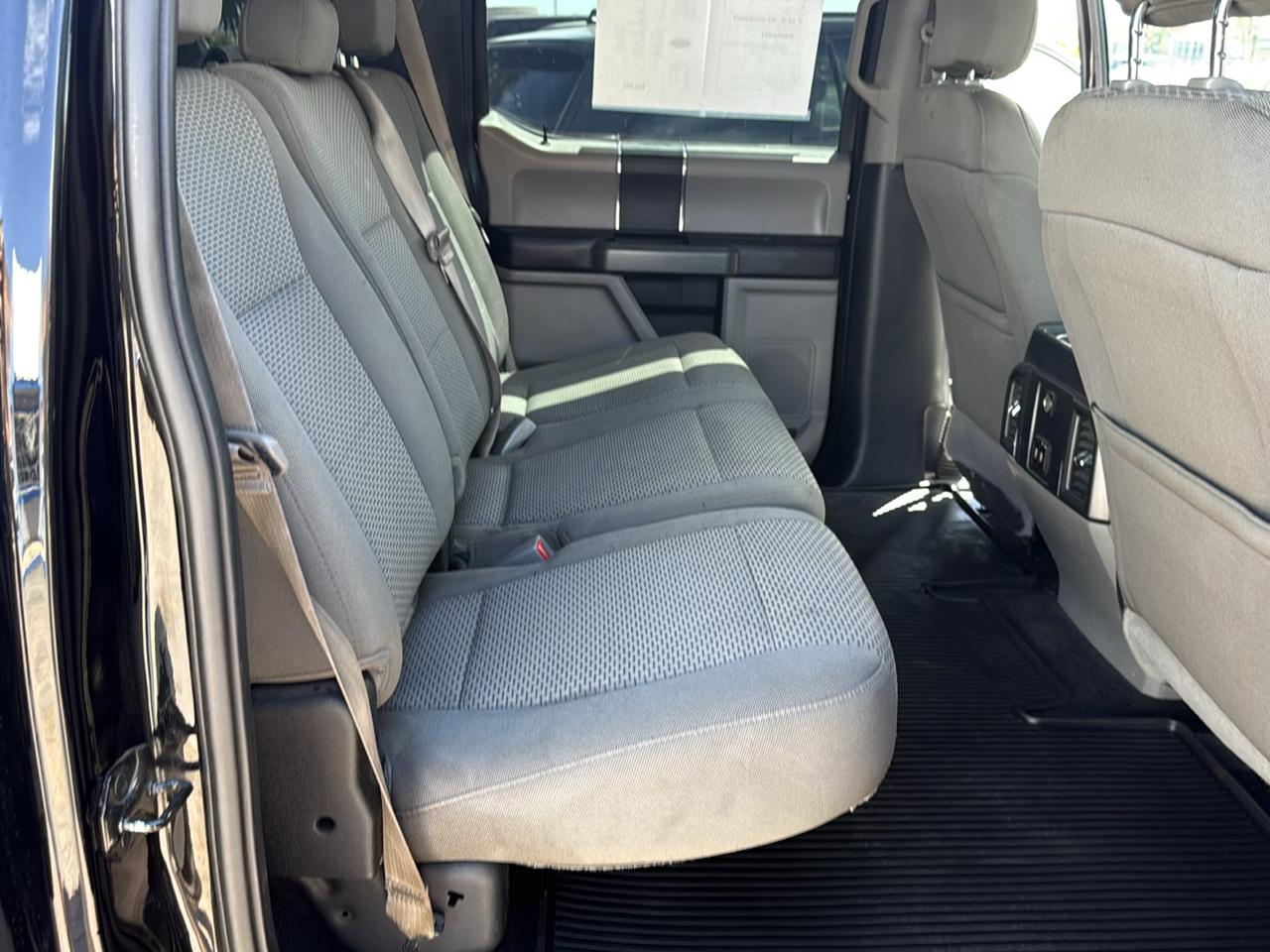 Ford F-150 4WD SuperCrew 145" XLT 2017
