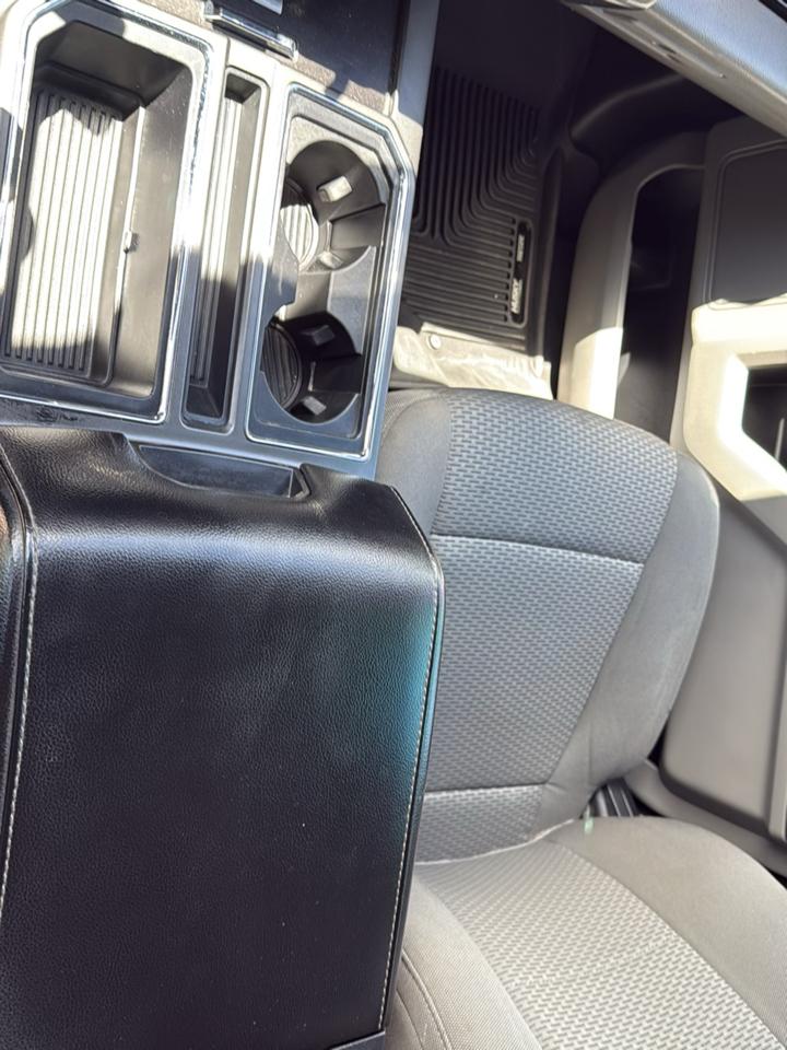 Ford F-150 4WD SuperCrew 145" XLT 2017