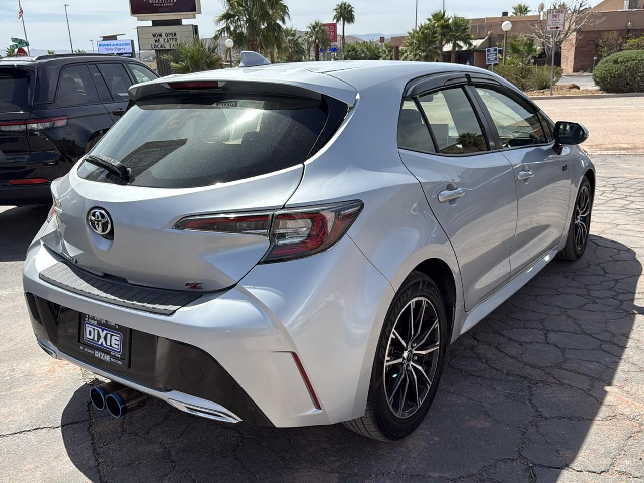 Toyota Corolla XLE CVT 2019