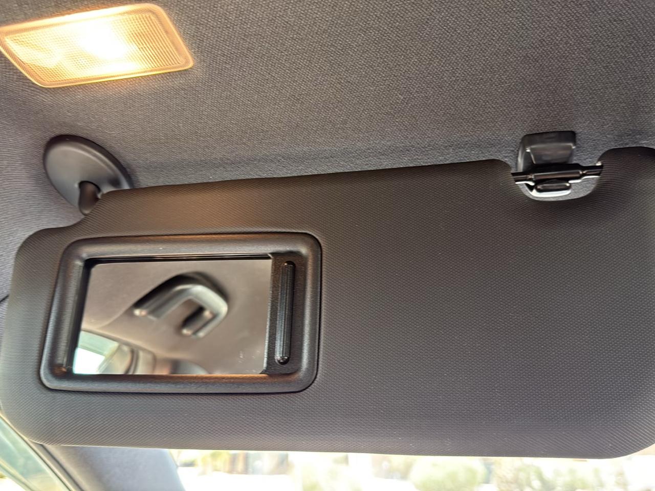 Toyota Corolla XLE CVT 2019