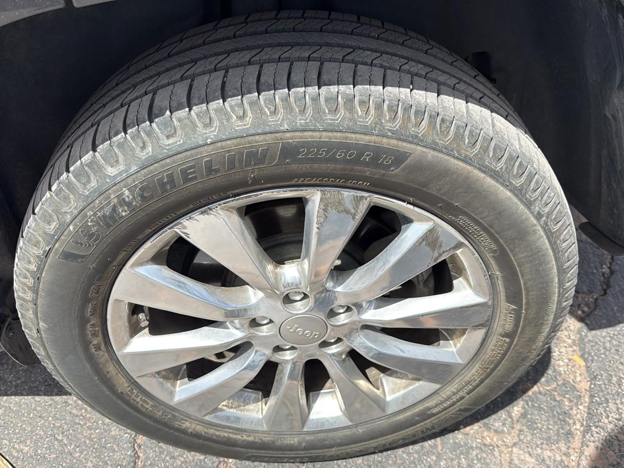 Jeep Cherokee Overland 4WD 2018
