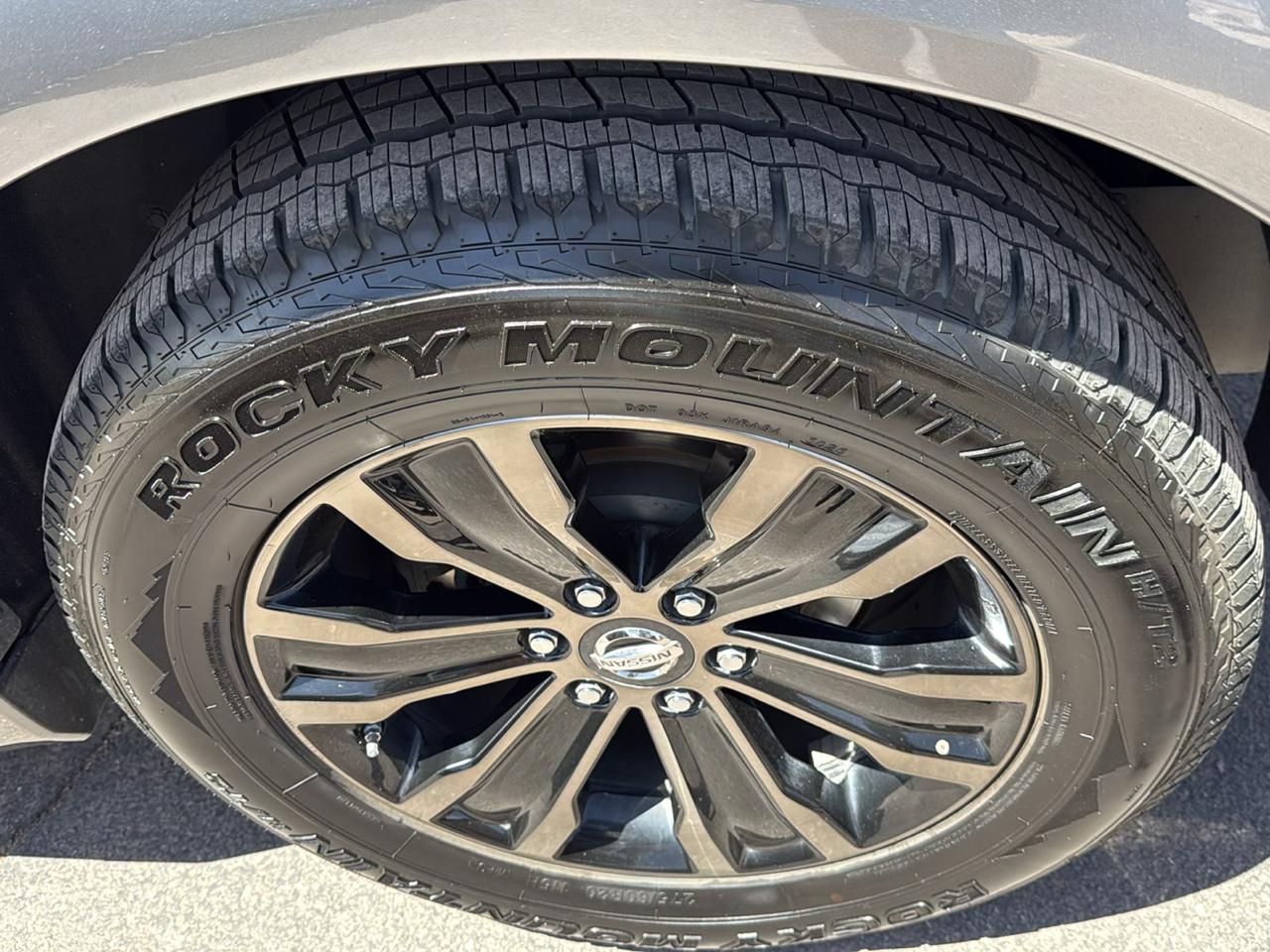 Nissan Armada 4x4 Platinum 2018