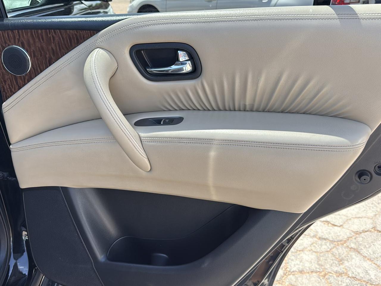 Nissan Armada 4x4 Platinum 2018