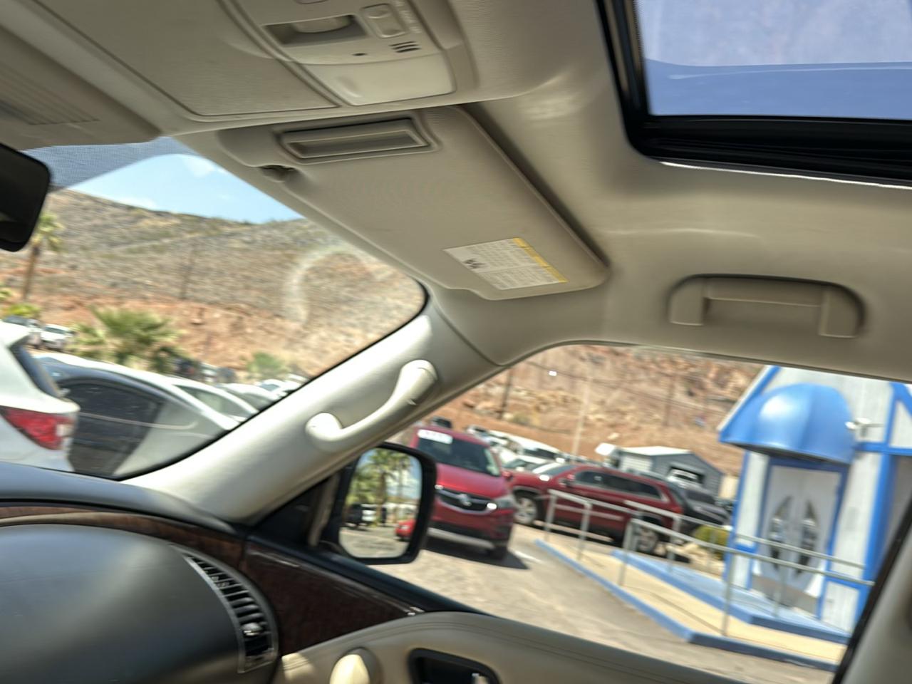 Nissan Armada 4x4 Platinum 2018