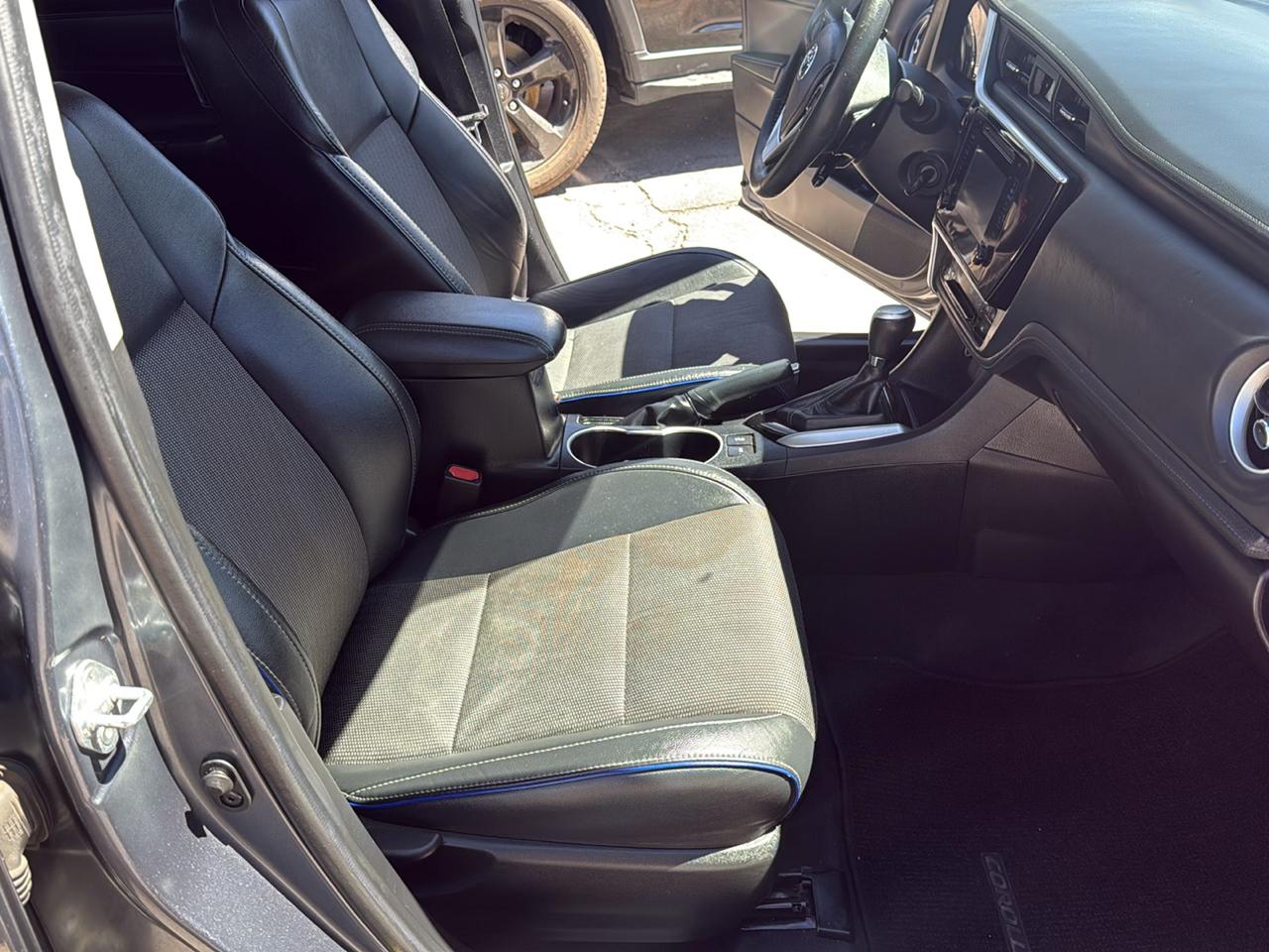 Toyota Corolla L CVT 2018