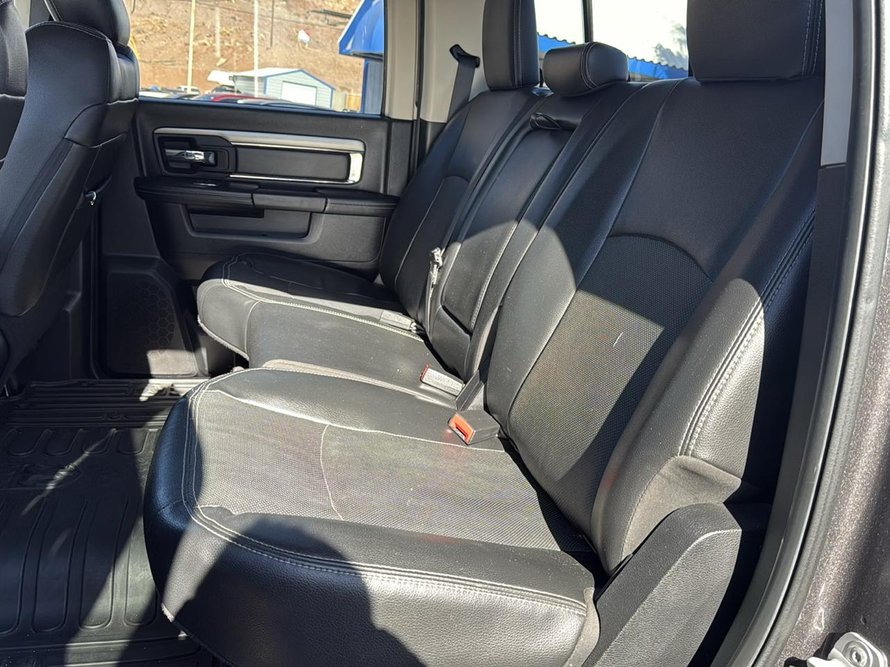 RAM 1500 Sport Crew Cab SWB 4WD 2014