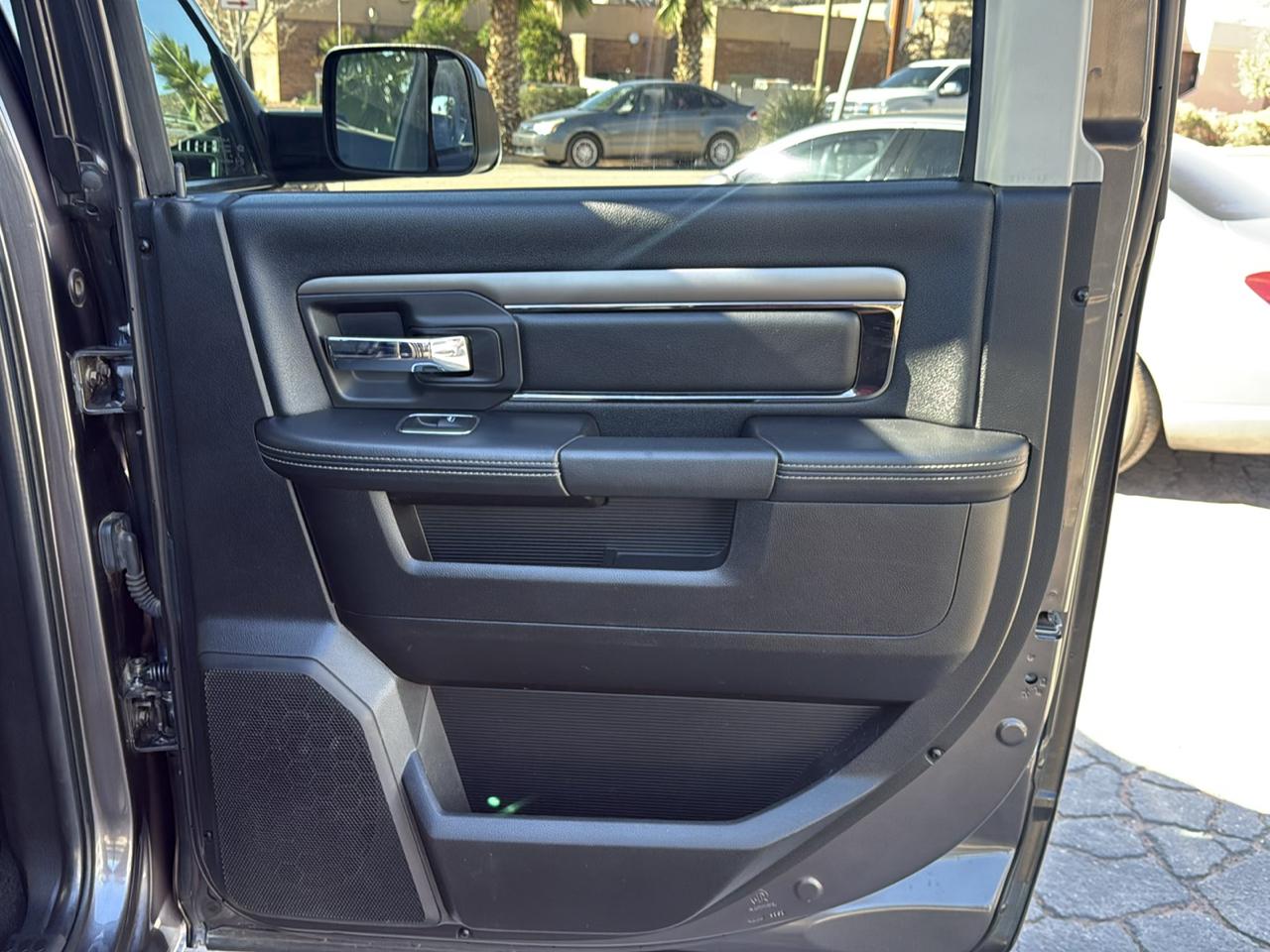 RAM 1500 Sport Crew Cab SWB 4WD 2014