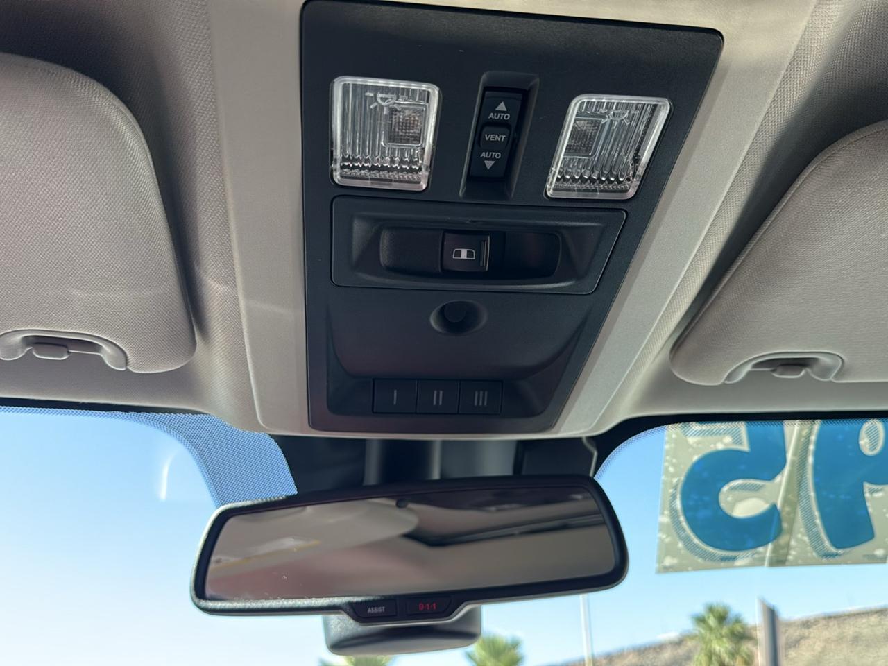 RAM 1500 Sport Crew Cab SWB 4WD 2014