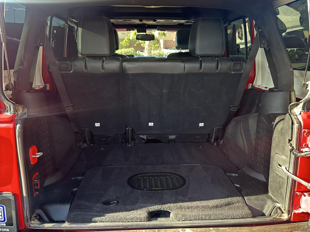 Jeep Wrangler Unlimited Sahara 4WD 2015