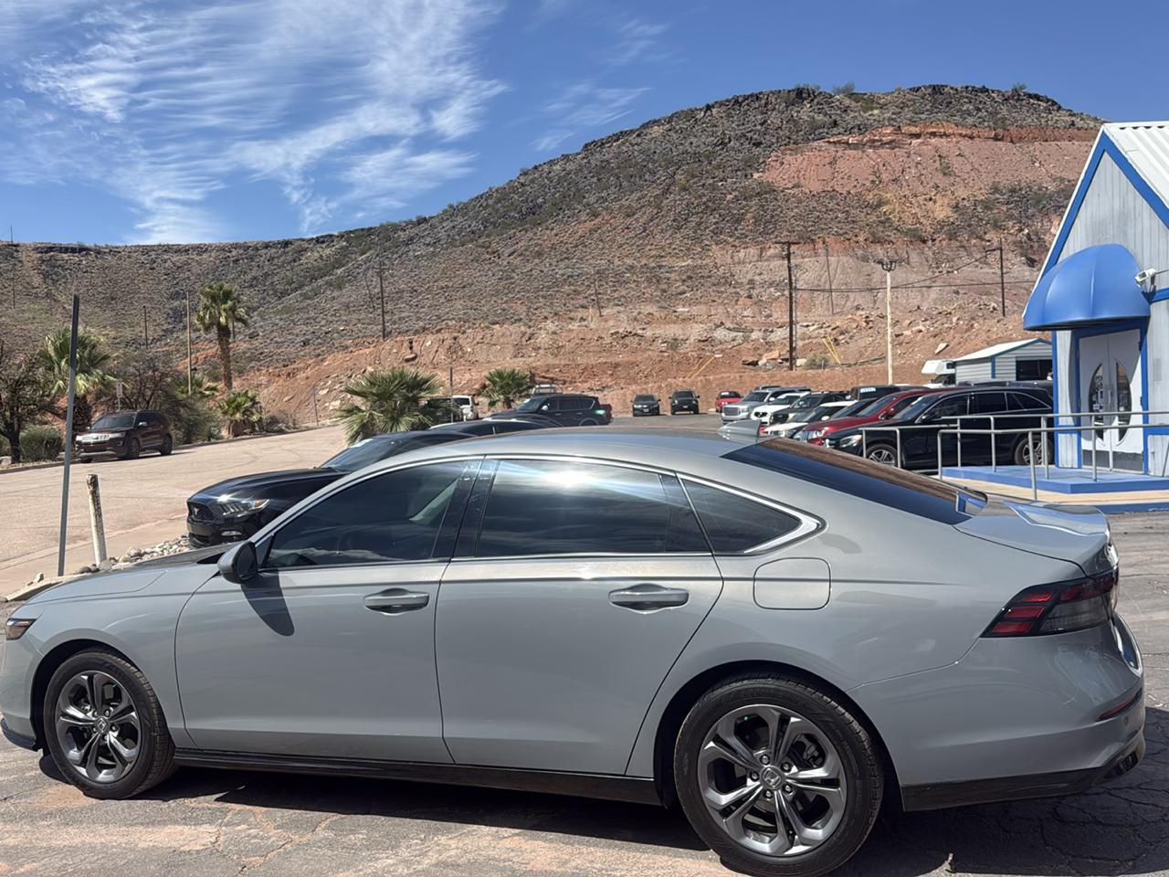 Honda Accord EX-L Hybrid 2024
