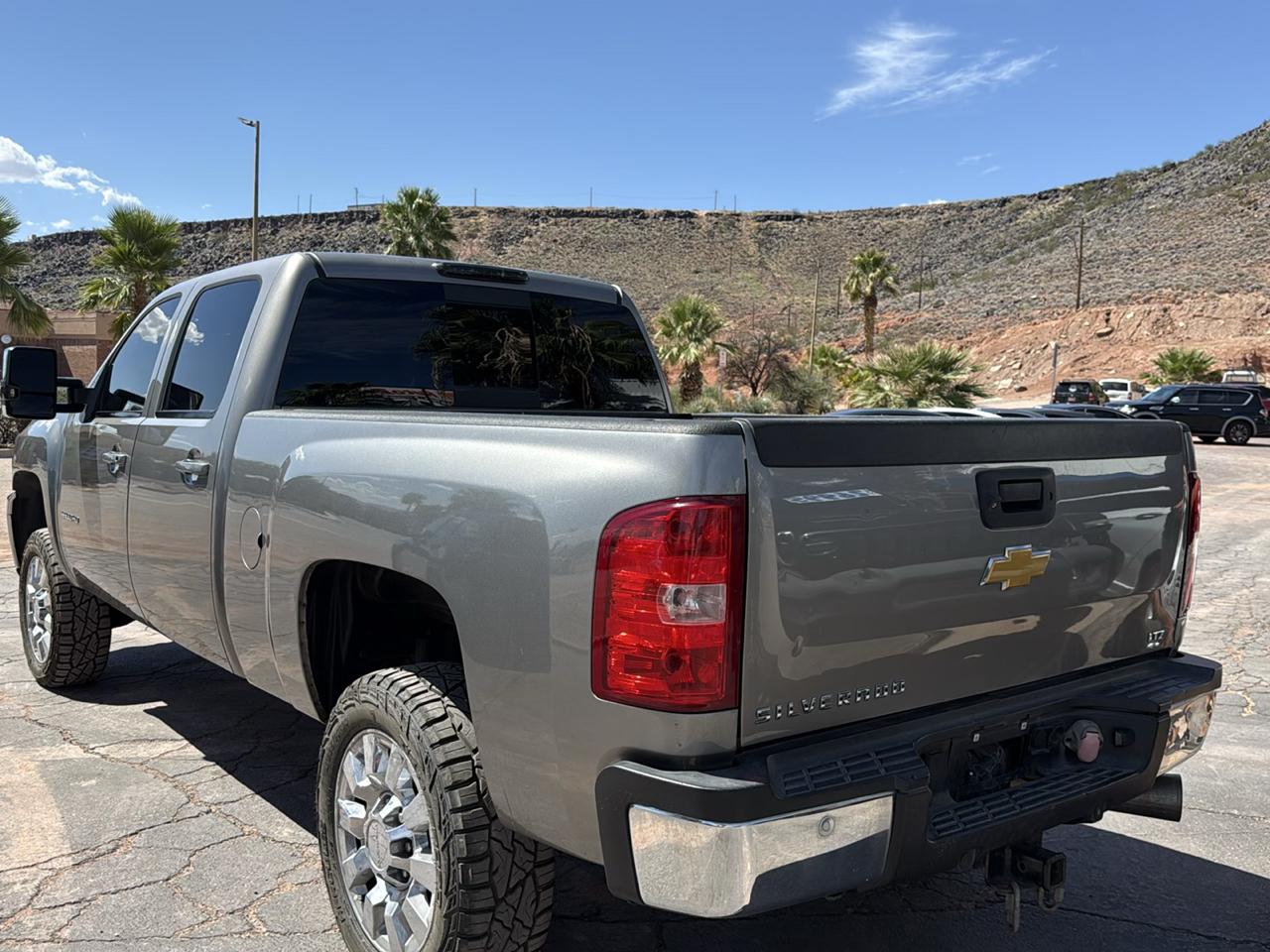 Chevrolet Silverado 3500HD LTZ Crew Cab 4WD 2013