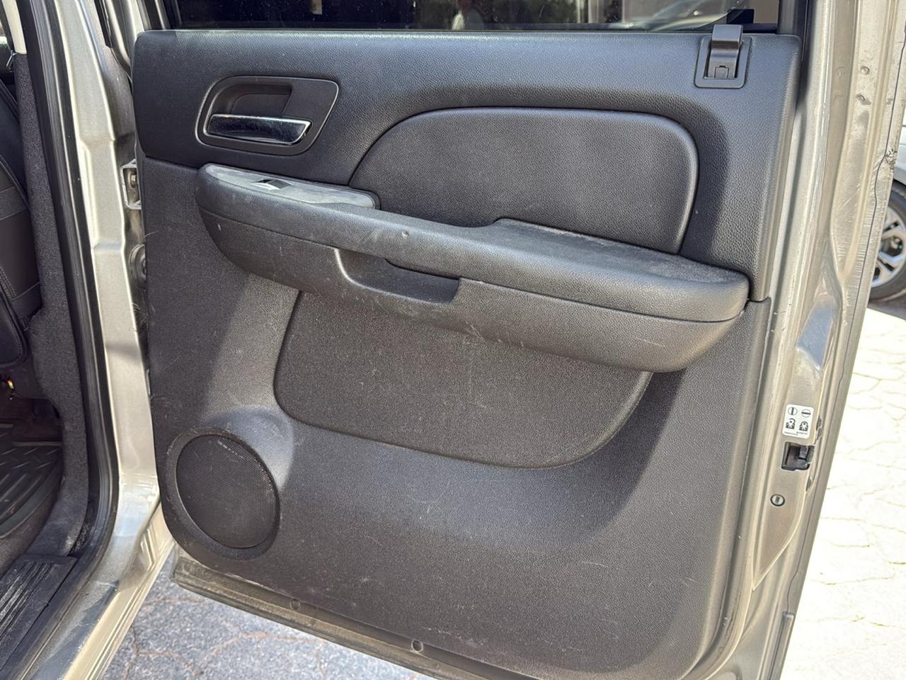 Chevrolet Silverado 3500HD LTZ Crew Cab 4WD 2013