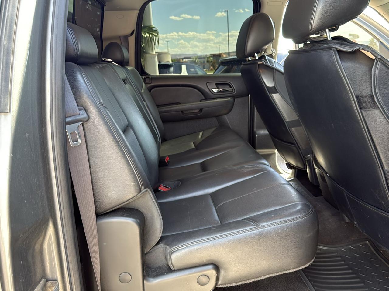 Chevrolet Silverado 3500HD LTZ Crew Cab 4WD 2013