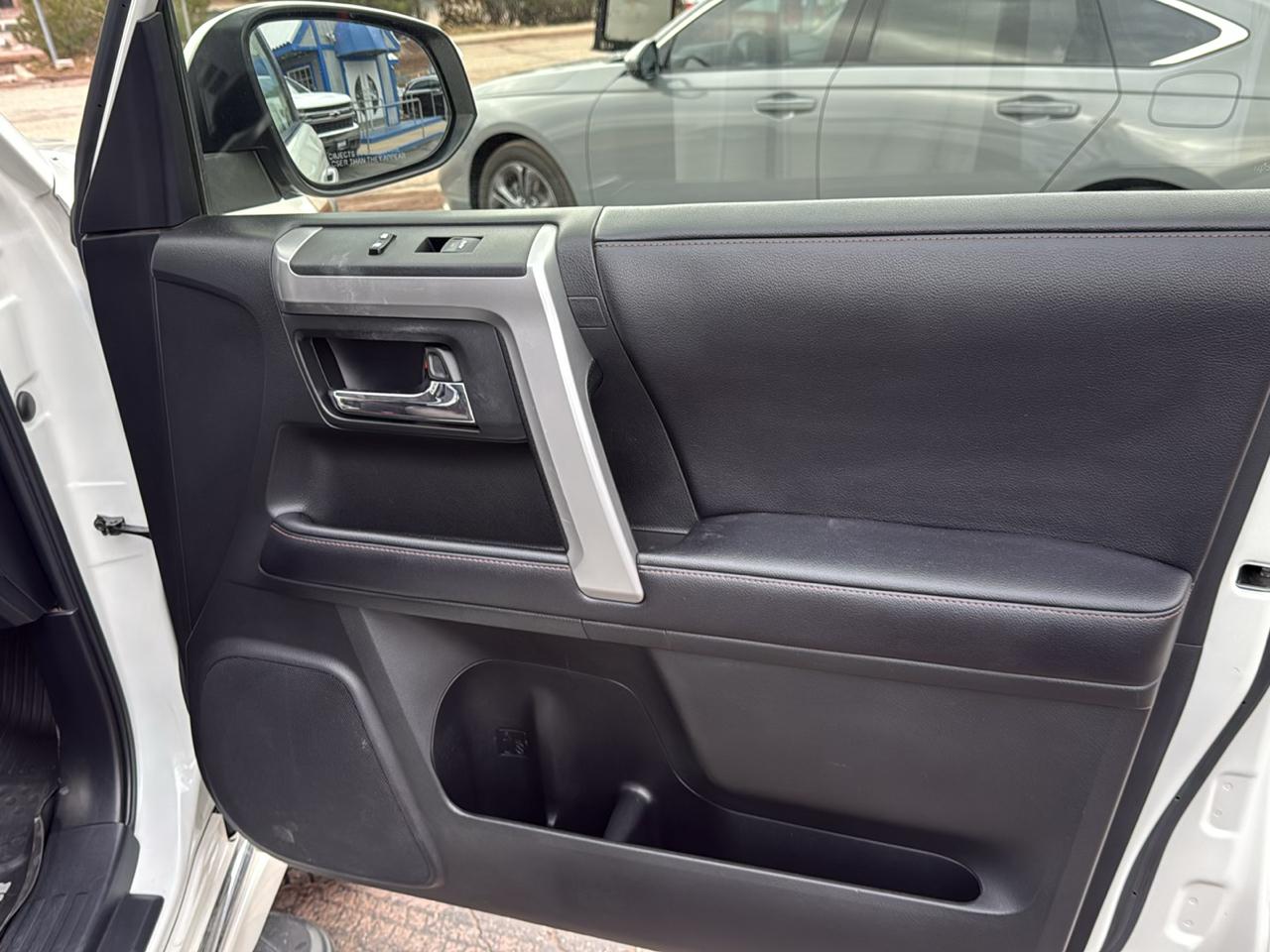 Toyota 4Runner Limited V6 4WD 2019