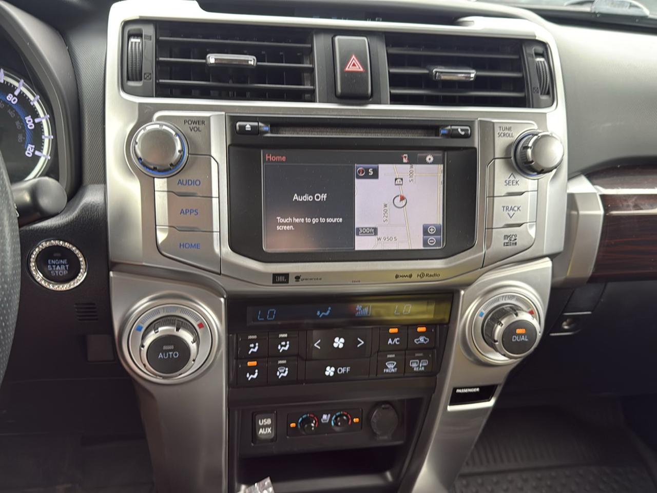 Toyota 4Runner Limited V6 4WD 2019