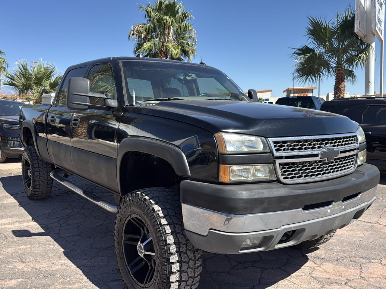 2005 Chevrolet Silverado 2500HD LT Crew Cab 4WD