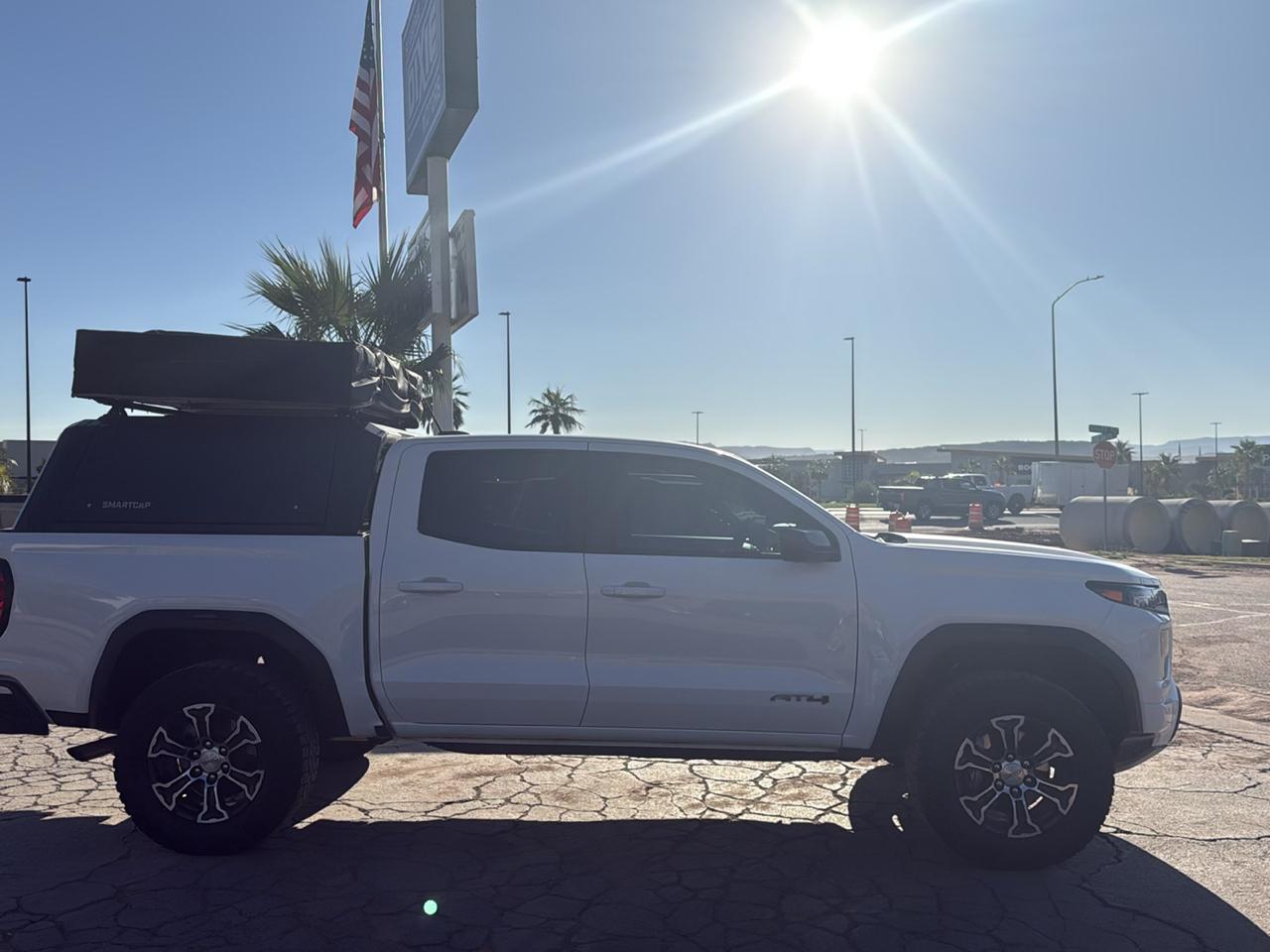 GMC Canyon AT4 Crew Cab 4WD 2024