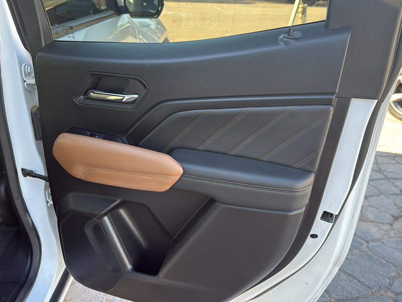 GMC Canyon AT4 Crew Cab 4WD 2024