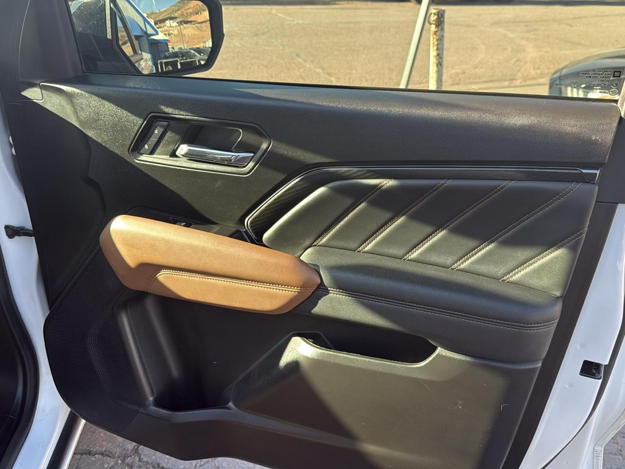 GMC Canyon AT4 Crew Cab 4WD 2024